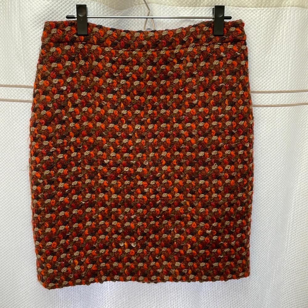 Kate Spade nubby boucle straight skirt size 10